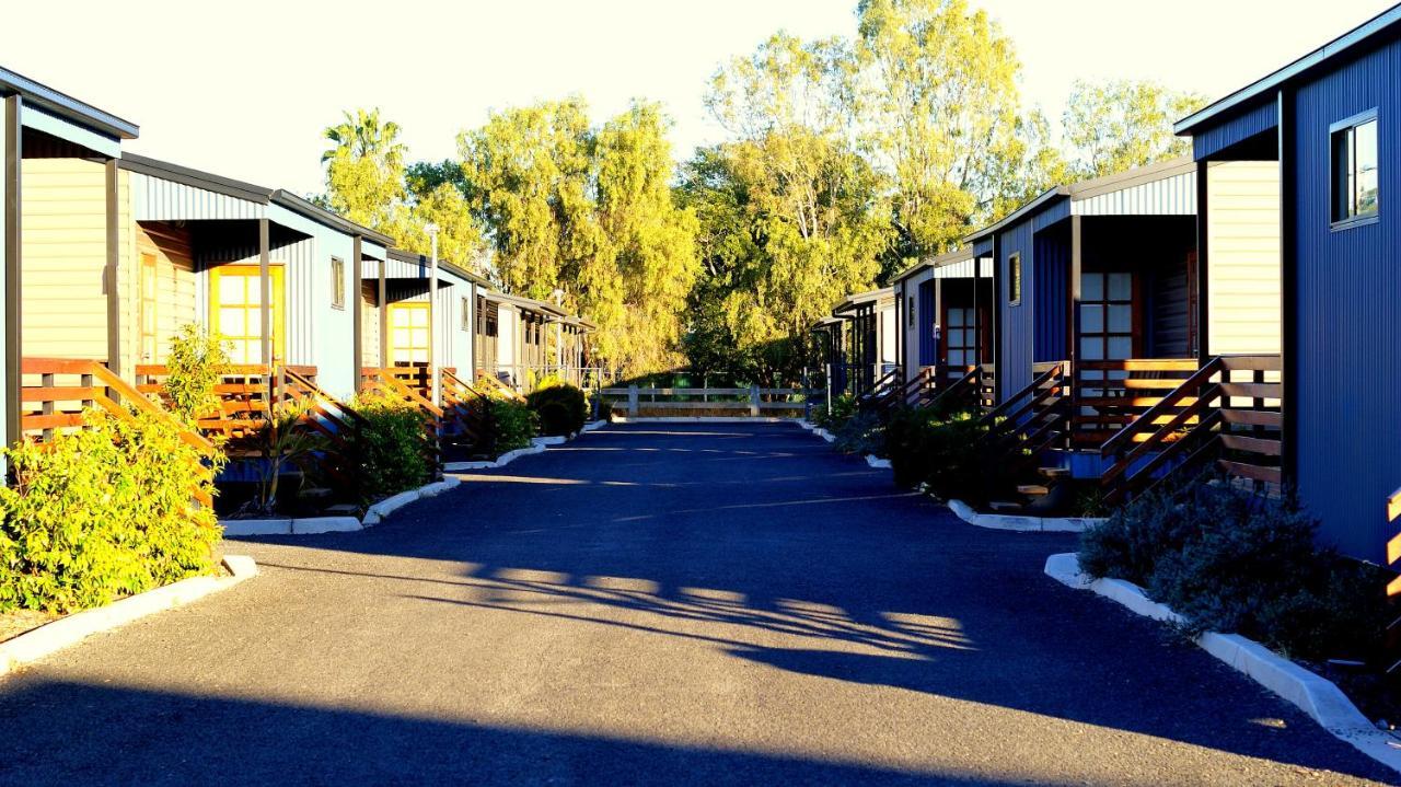 Pritchard Road Country Resort Emerald Exterior photo